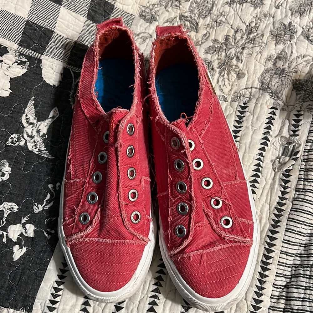Blowfish shoes. Size 8.5